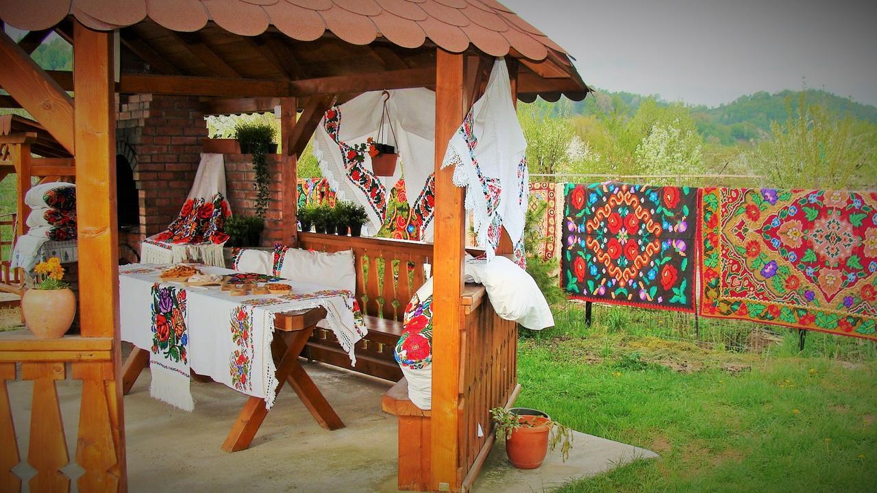 Pensiunea Rares Bistrita Bargaului Buitenkant foto