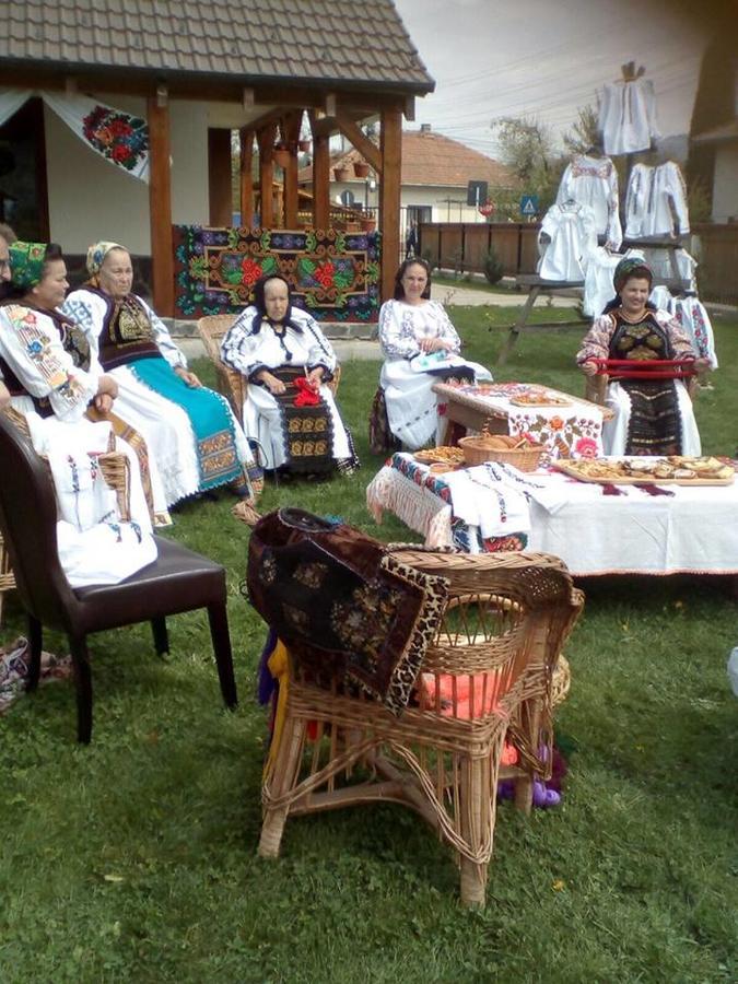 Pensiunea Rares Bistrita Bargaului Buitenkant foto